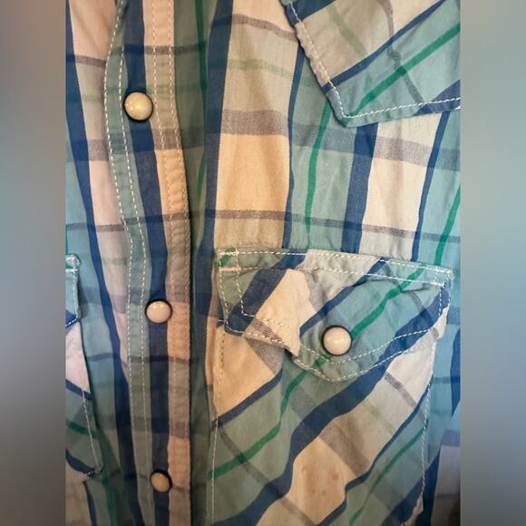 Green, white and blue, Red Camel Trademark button down Men’s shirt. Size Large. - Picture 3 of 4